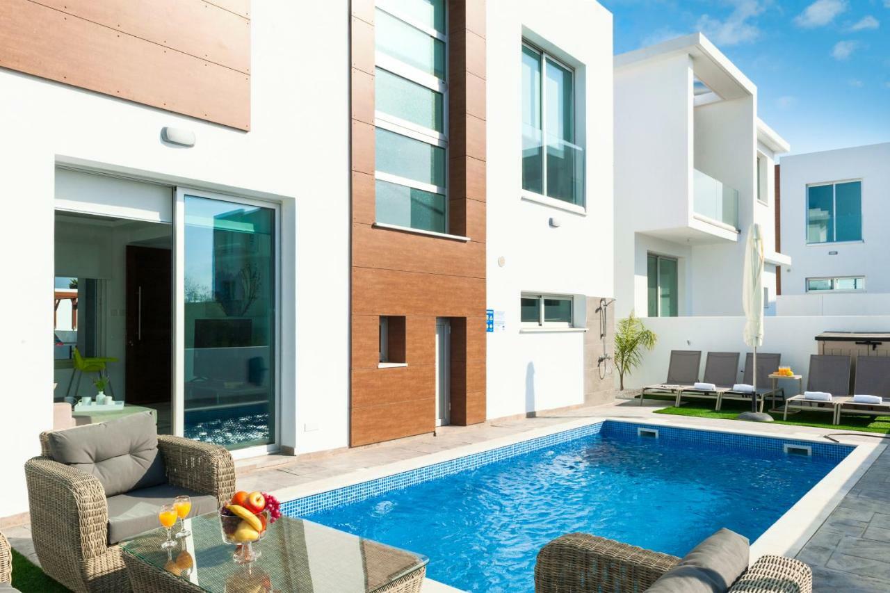Villa Carmen Protaras Eksteriør bilde
